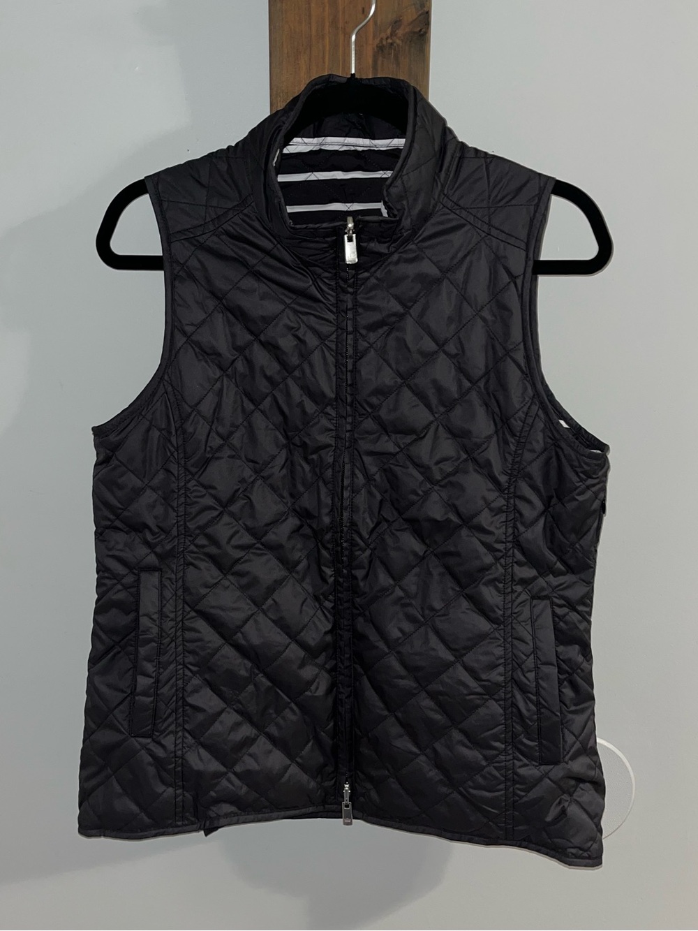 Peter Millar Women’s Reversible Black Vest